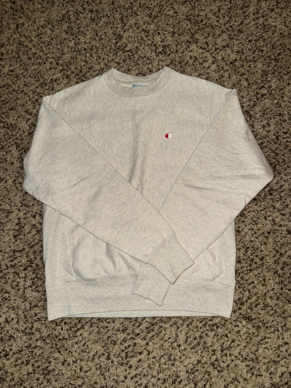 Champion Crewneck Sweatshirt in Light Gray with Small Logo